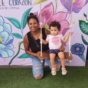 Meet your Posher, Alicia